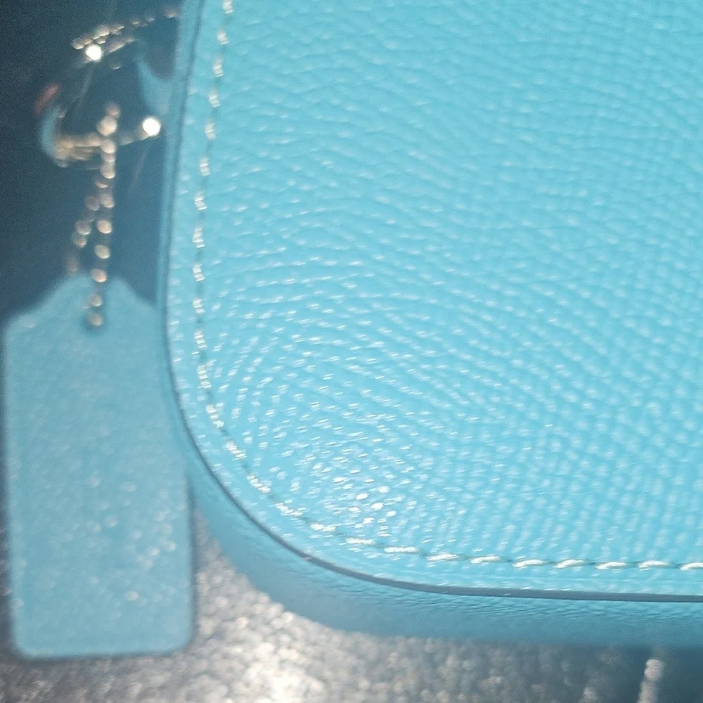 Coach Blue Cosmetic Bag with Signature Logo and Polished Finish - Picture 6 of 8